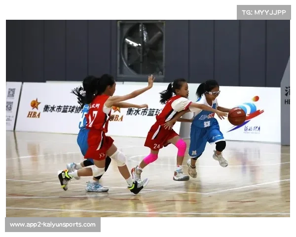 15秒9分神级逆转,中学生篮球赛视频网络走红 15秒9分神级逆转,中学生篮球赛视频网络走红